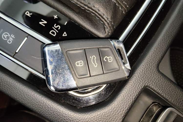 Used Volkswagen FAW-Volkswagen CC 2020 330TSI Glamour Edition China VI Standard
