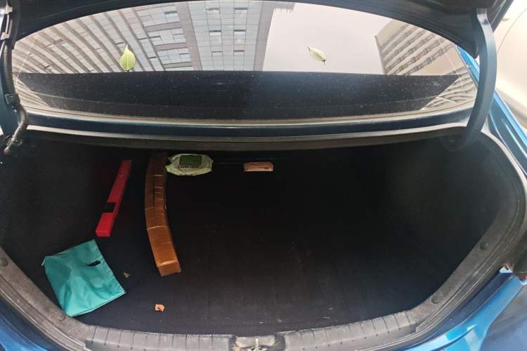 Used Hyundai Elantra (6th Generation / Lingdong) 2016 1.6L Automatic ZhiXuan – Elite Version