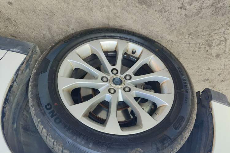 Used Haval H2 2017 Blue Label 1.5T Manual Two-Wheel Drive Luxury Model
