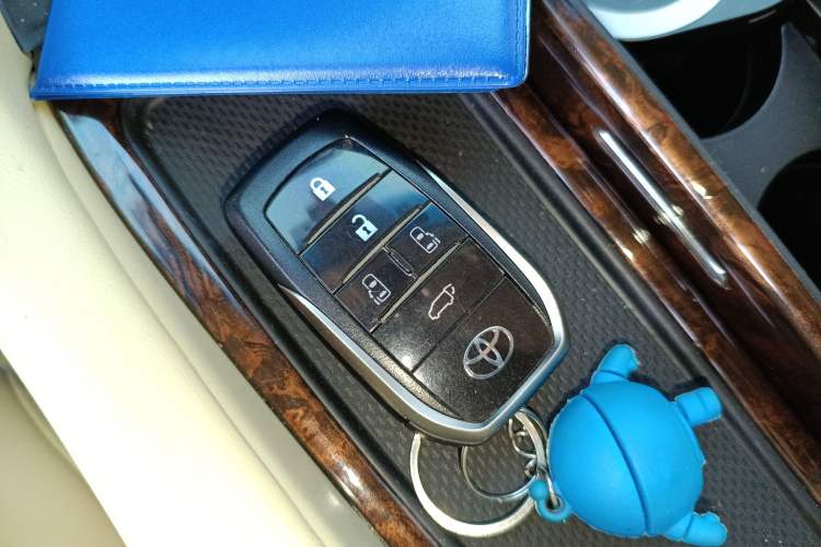 Used Toyota Alphard 2019 Dual-Engine 2.5L Luxury Edition