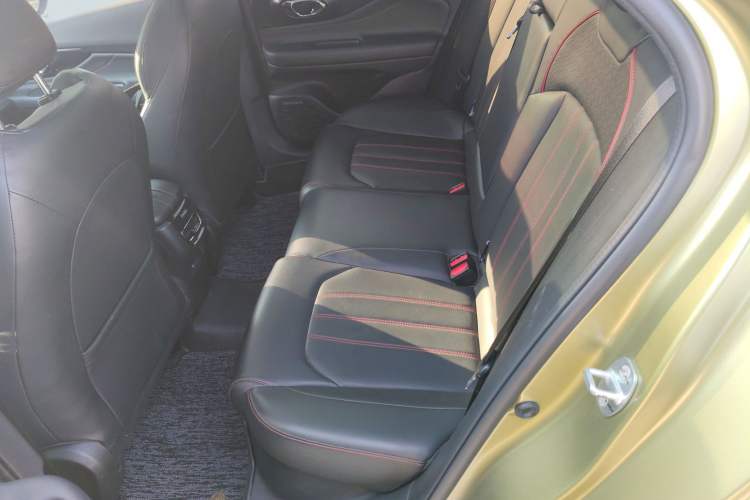 Used GAC Trumpchi EMPOW 2021 270T DCT J16 Version