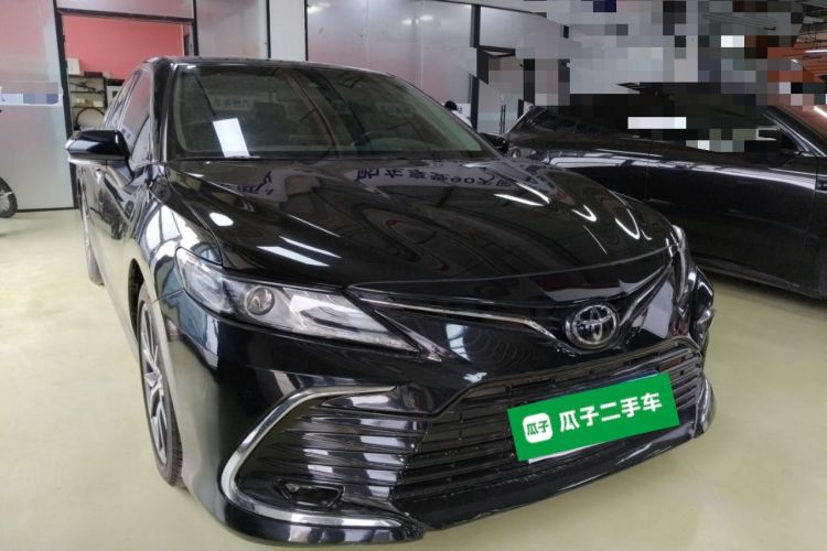 Used Toyota Camry 2021 2.5G Luxury Edition Front Right 45 Deg