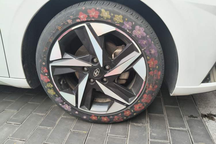 Used Hyundai Elantra 2022 1.5L CVT LUX Prestige Edition
