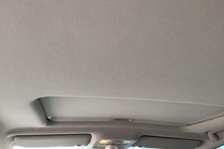 Used CHANGAN Raeton 2014 1.8T Automatic Prestige Anniversary Edition China IV Standard