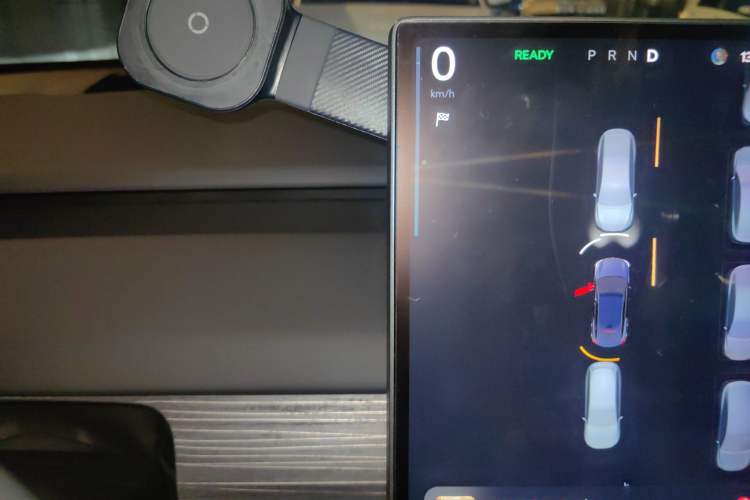 Used ONVO L60 2024 60 kWh Rear-Drive Version