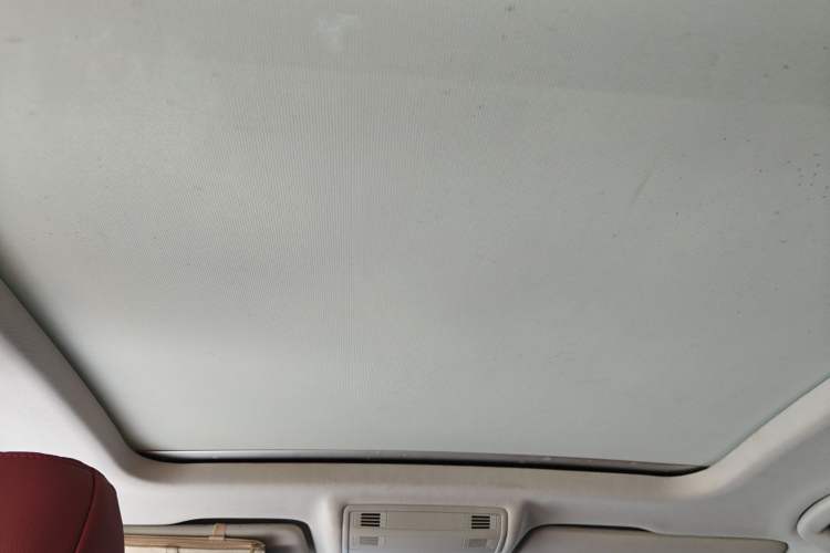 Used Volkswagen Tharu 2019 280TSI Two-Wheel Drive Comfort Edition China VI Standard Headliner