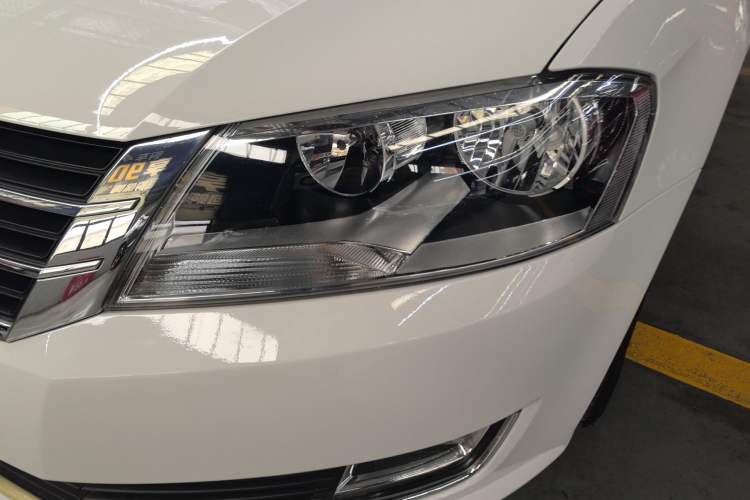 Used Volkswagen Lavida 2013 Revised Version 1.4 TSI DSG Comfort Edition
