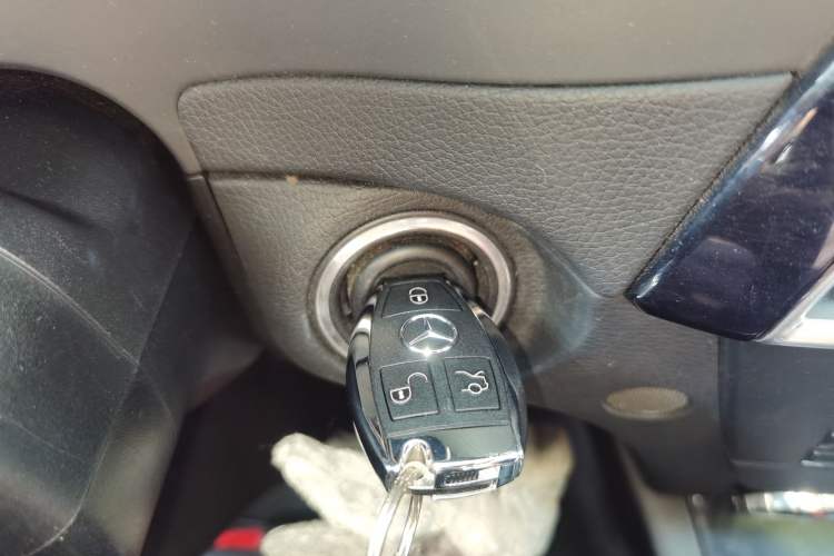 Used Mercedes-Benz C-Class 2013 C 180 Classic Grand Edition