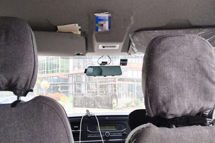 Used JMC Fushun 2023 2.0T Manual Mid-Drive Mid-Roof Commercial Multi-Purpose 7-Seater Passenger Vehicle Headliner