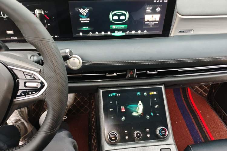 Used NETA U 2020 400 U-Create Audio And AC Panel