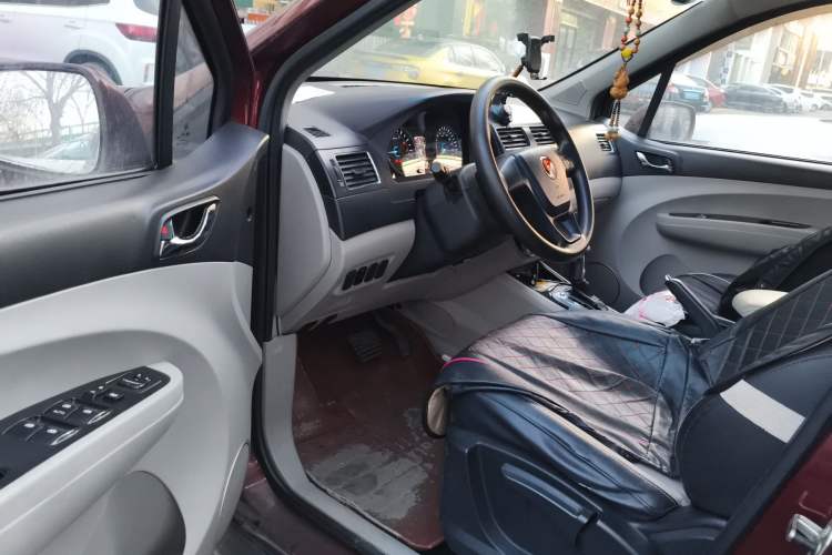 Used FORTHING Joyear XV 2016 1.6L CVT Comfort Model Driver Seat