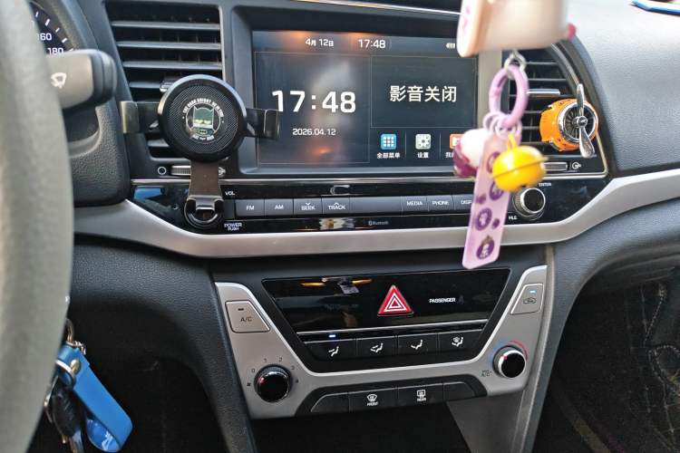 Used Hyundai Elantra (6th Generation / Lingdong) 2016 1.6L Automatic ZhiXuan – Elite Version Audio And AC Panel