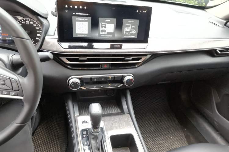 Used Nissan Teana 2024 2.0L XE Genuine Edition
