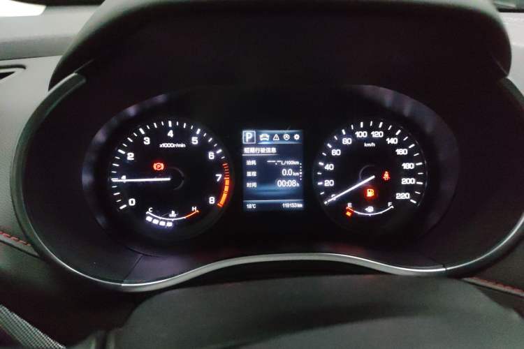 Used CHANGAN CS55 2018 1.5T Automatic Colorful Edition China V Standard Instrument Cluster