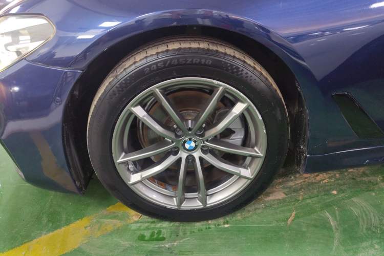 Used BMW 5 Series 2019 Restyled 525i M Sport Package