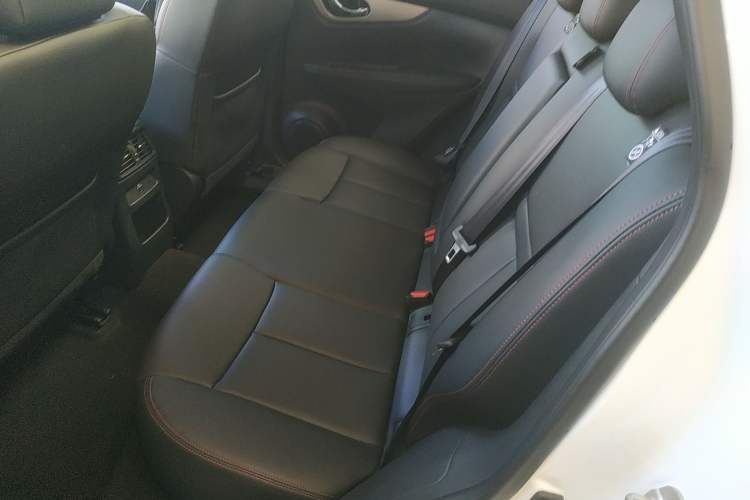 Used Nissan Qashqai 2022 2.0L CVT XV Premier Luxury Edition Left Rear Seat