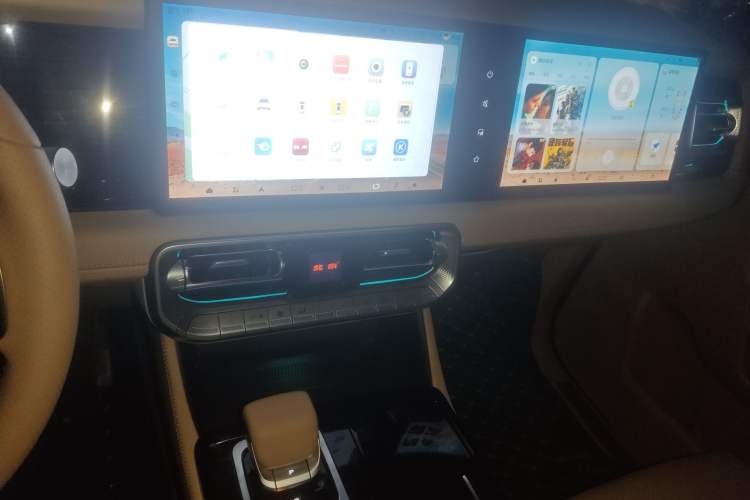 Used BAIC Off-Road BJ60 Leiting 2024 Magic Electric Drive Advanced Version 5 Seats
