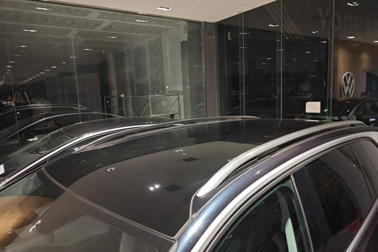 Used Volkswagen ID.6 CROZZ 2022 Long-Range PRO Edition Roof