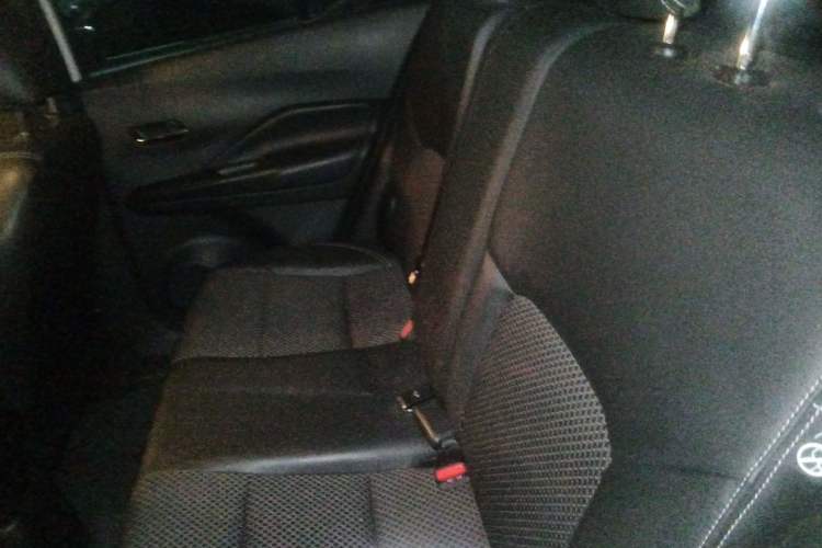 Used Nissan Kicks 2019 1.5L CVT Smart Connect Luxury Edition
