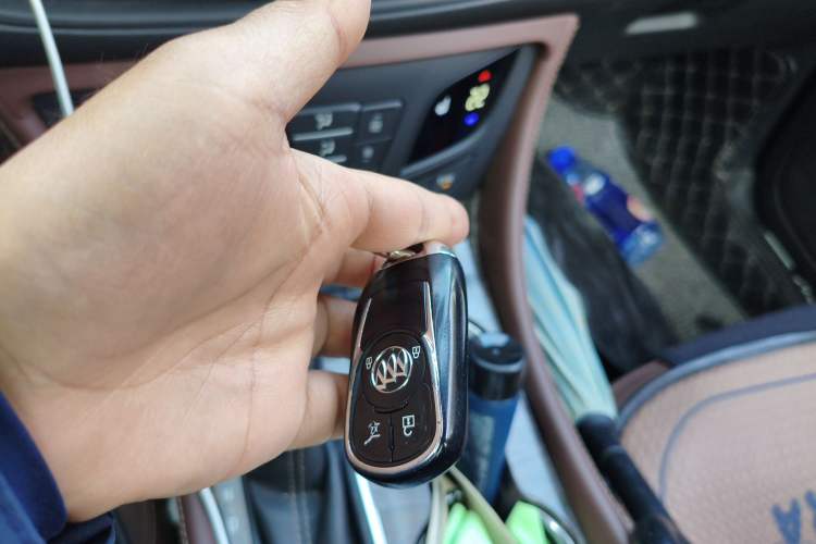 Used Buick Envision 2017 28T Four-Wheel Drive Elite Model