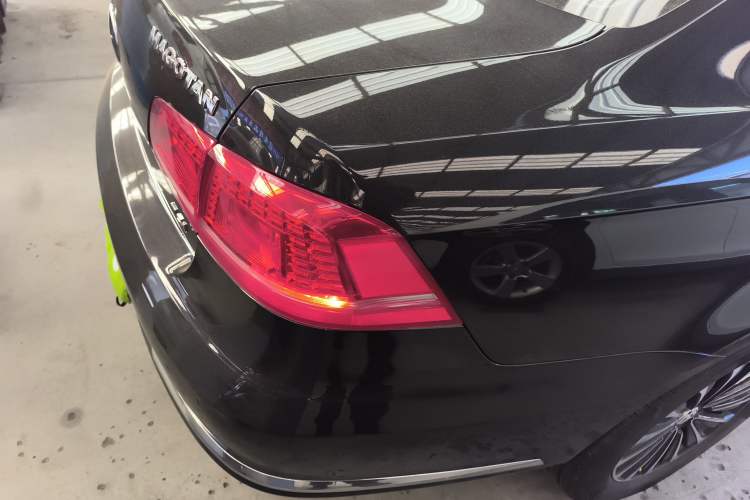 Used Volkswagen Magotan 2015 Facelift 1.8TSI Luxury Model