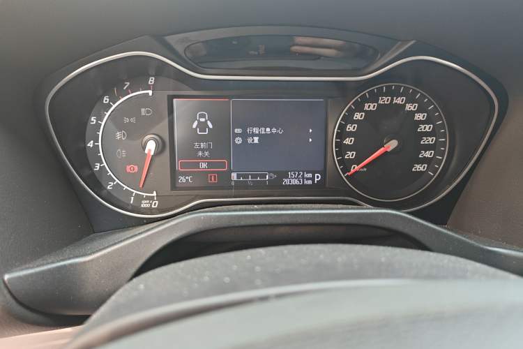 Used Ford Mondeo 2011 2.3L Luxury Model