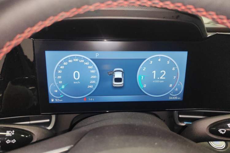 Used Hyundai Elantra 2022 1.5L CVT 20th Anniversary Edition