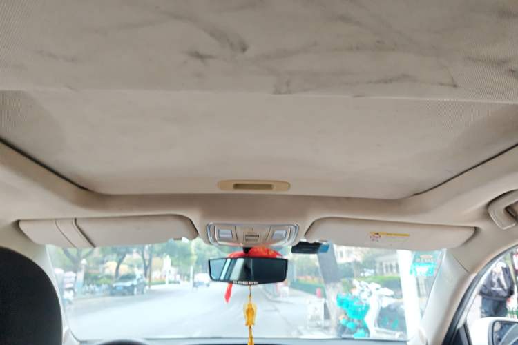 Used Geely Auto Vision X6 2016 1.3T CVT Flagship Model