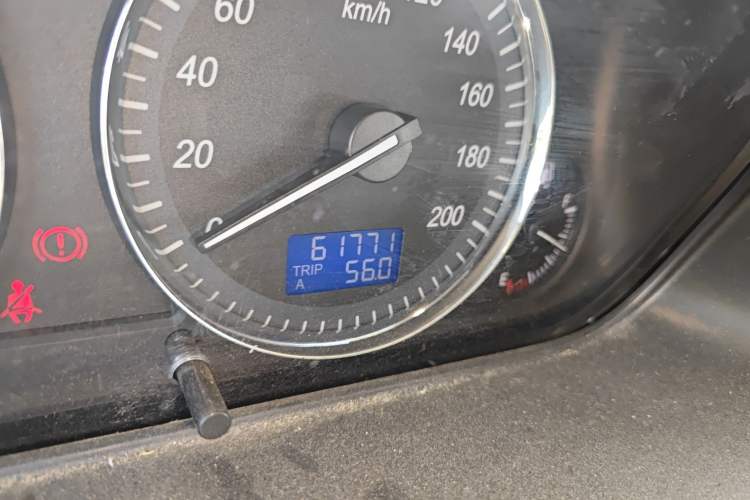 Used HYOSOW H2 2016 H2E 1.5L Classic Model BJ415A Odometer Close Up