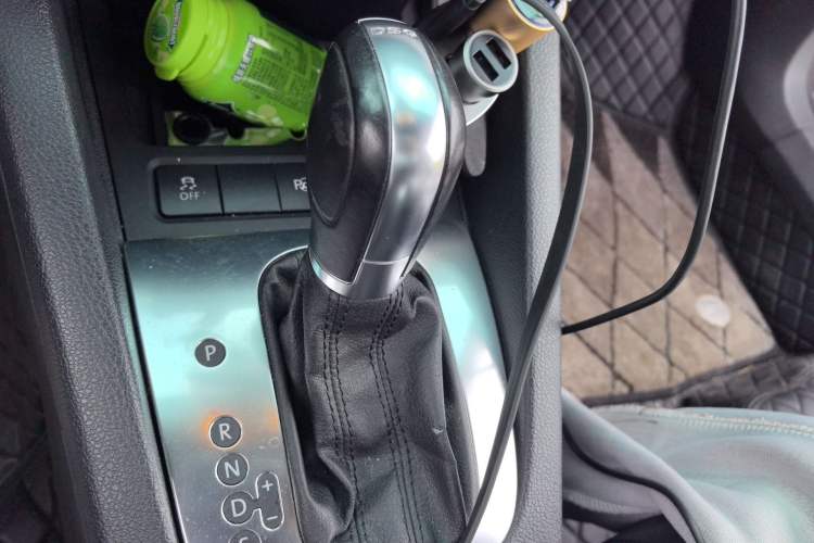 Used Volkswagen Eos 2011 2.0 TSI Gear Lever