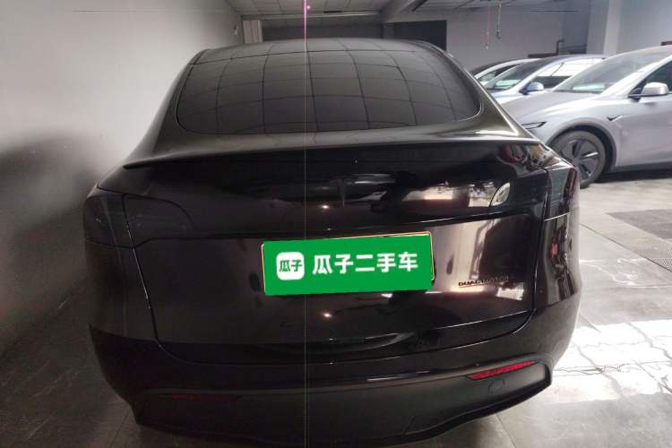 Used Tesla Model Y 2022 Long-Range All-Wheel-Drive Version
