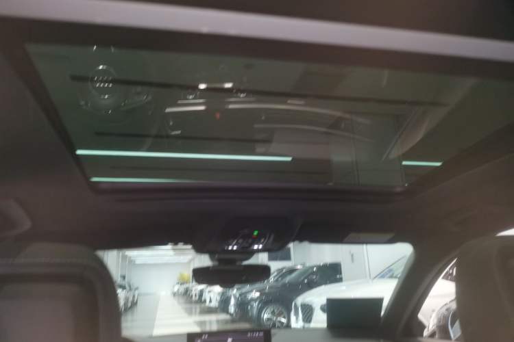 Used Audi A4L 2023 40 TFSI quattro Luxury Dynamic Edition
