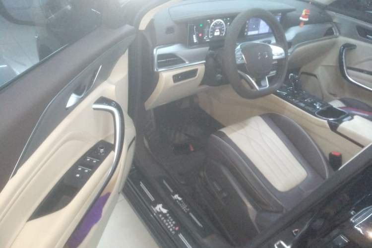 Used Bestune T77 2023 1.5T Automatic Luxury Model
