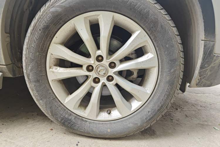 Used Dongfeng Aeolus AX7 2015 2.3L Automatic ZhiZun Version Right Front Wheel Hub