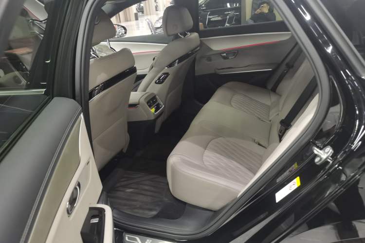 Used BYD Han 2025 DM-i 125KM Prestige Model
