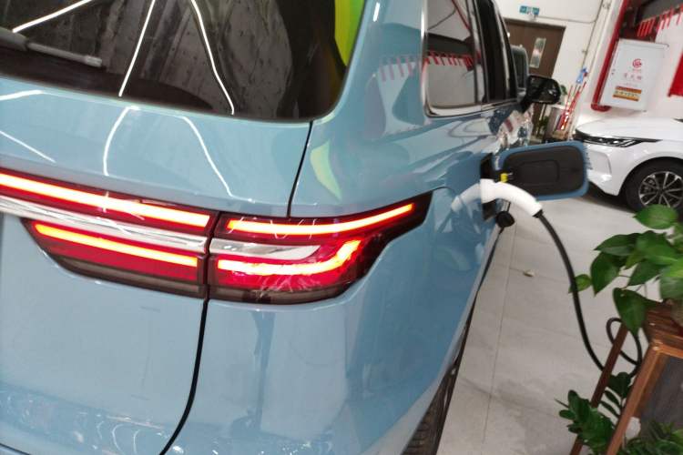 Used Li Auto ONE 2021 Extended-Range 6-Seater Version
