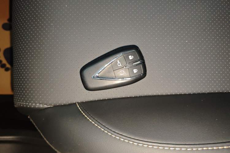 Used CHANGAN CS75 2026 Model PRO 1.5T DCT Prestige 7-Seater Interior 1