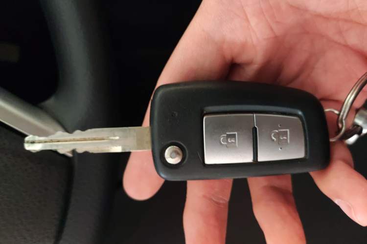 Used Nissan Tiida 2019 1.6L CVT Cool Edition China VI Standard Vehicle Key