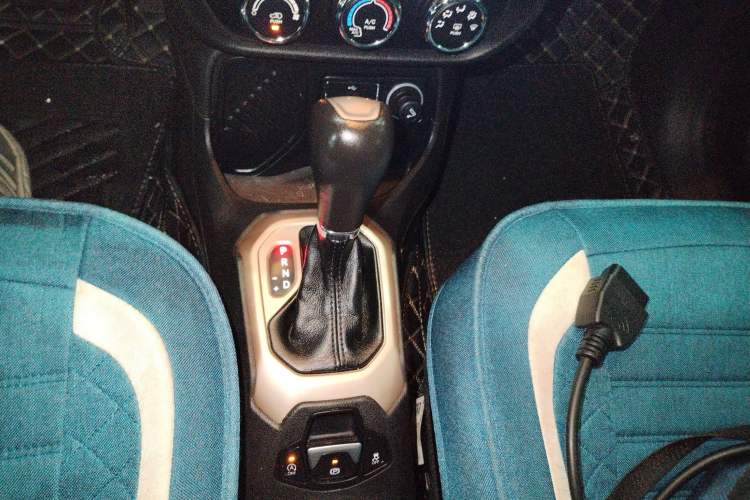 Used Jeep Renegade 2017 180T Automatic Kinetic Edition+