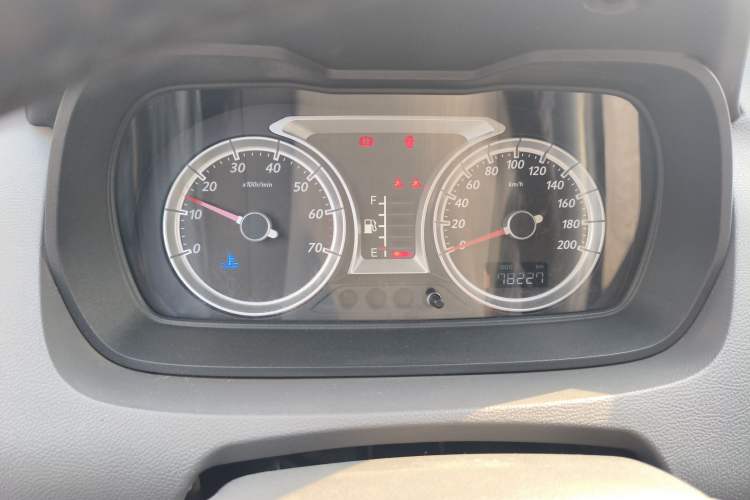 Used FAW Xiali N5 2014 1.3L Manual Comfort Version
