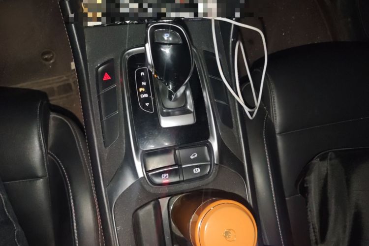 Used MG HS 2020 20T Automatic Two-Wheel Drive Ultra-Luxury Version China VI Standard
