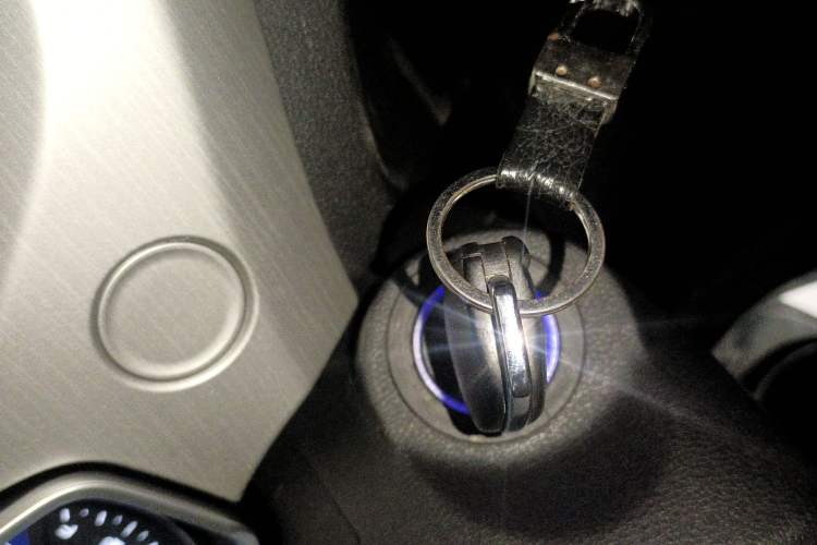 Used Geely Auto Vision X3 2019 Upgraded Model 1.5L Manual Elite Version Vehicle Key