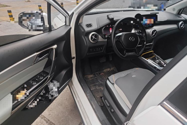 Used BAIC Beijing EU5 2018 R550 Smart Trend Edition