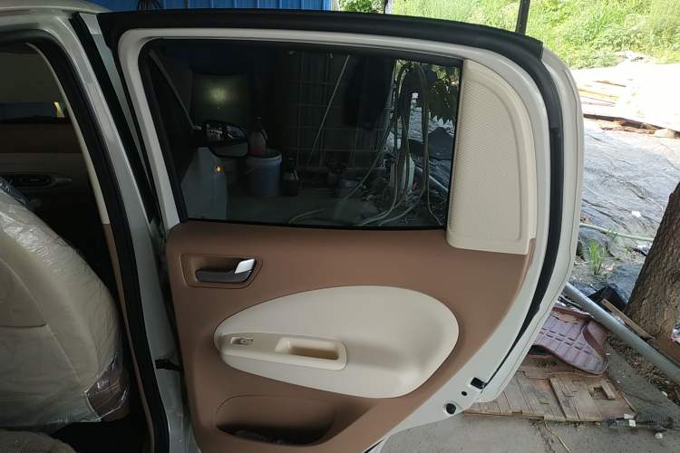 Used Wuling Hongguang MINIEV 2025 Four-Door Version Advanced Edition