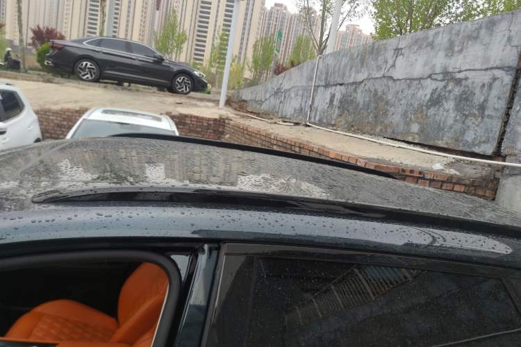 Used Dongfeng Aeolus Huge 2024 Mach Power 1.5T Luxury Model Roof