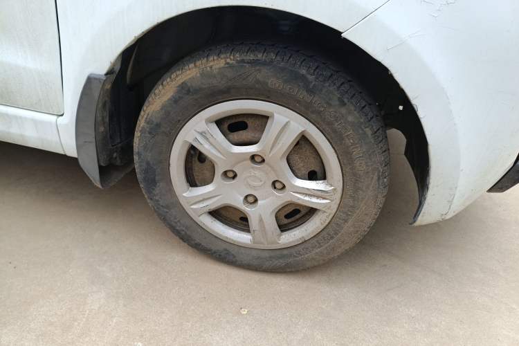 Used Dongfeng Fengon 330 2014 1.5L Manual Utility Version DK15
