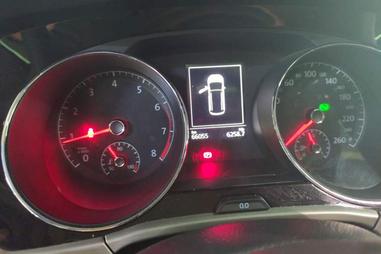 Used Volkswagen Touran 2018 Volkswagen Touran L 280TSI DSG Comfort Edition 7 Seats China VI Standard