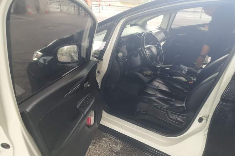 Used Honda Fit 2018 1.5L CVT Trendy Run+ Edition