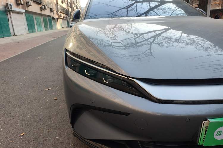 Used BYD Han 2023 EV Champion Edition 605KM Front-Drive Premium Model
