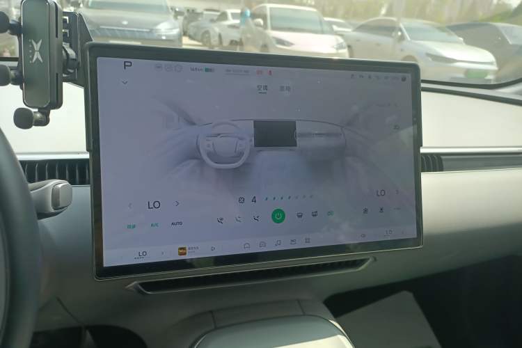 Used XPeng MONA M03 2024 620 with Ultra-Long Range Audio And AC Panel